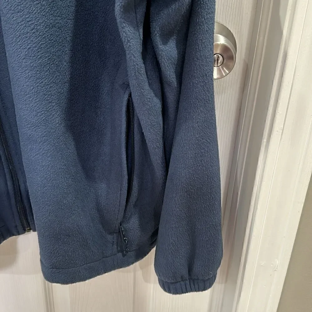 COLUMBIA FLEECE JACKET. NAVY BLUE.